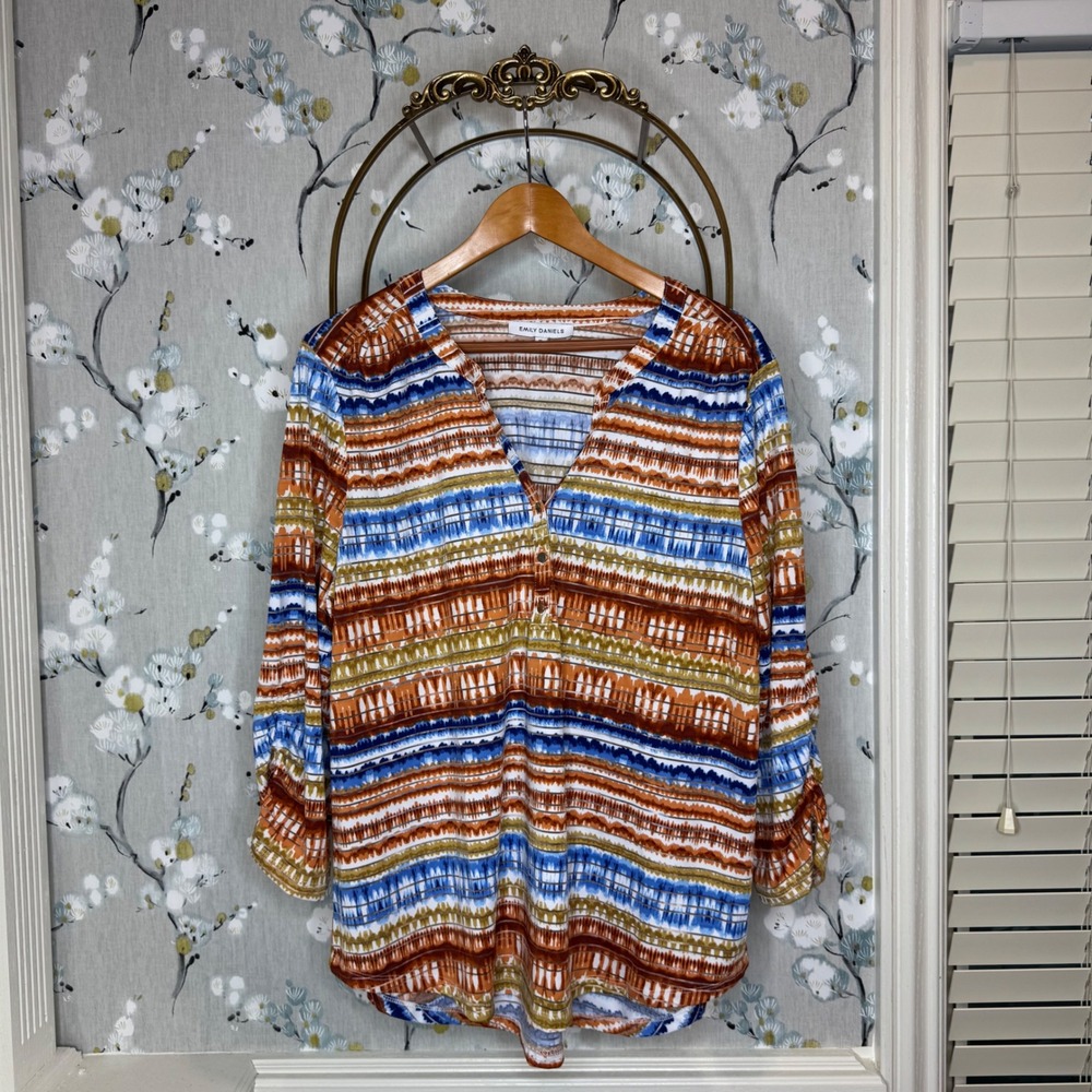 Emily Daniels Women XL Henley Blouse Ikat Geometric Print 3/4 Sleeve Blue Rust
